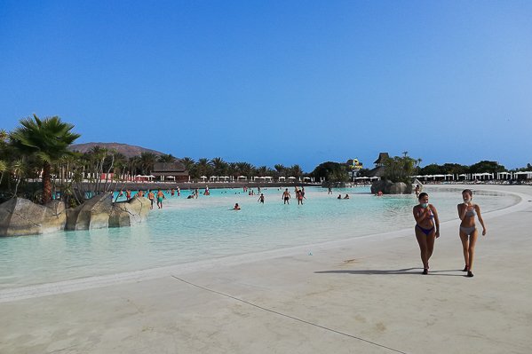 Siam Beach, the largest artificial wave pool in the world