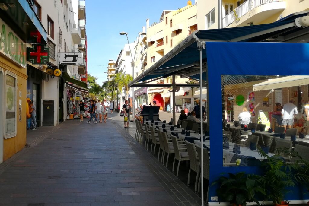 Los Cristianos town centre